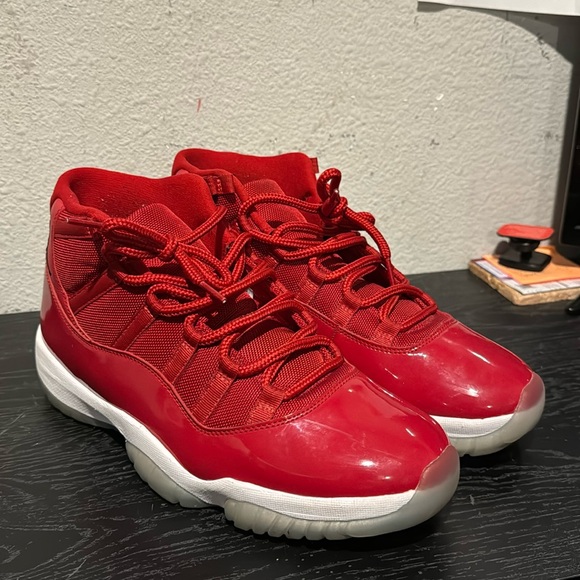 Air Jordan 11 Retro 'Win Like '96' Size 12 - Picture 1 of 6